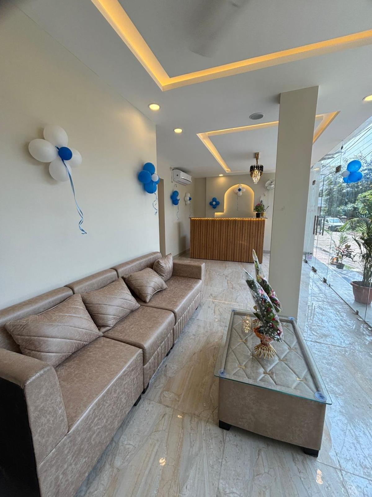 Hotel Vilaasitaa Vijay Nagar 印多尔 外观 照片
