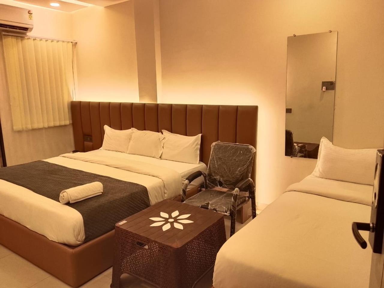 Hotel Vilaasitaa Vijay Nagar 印多尔 外观 照片